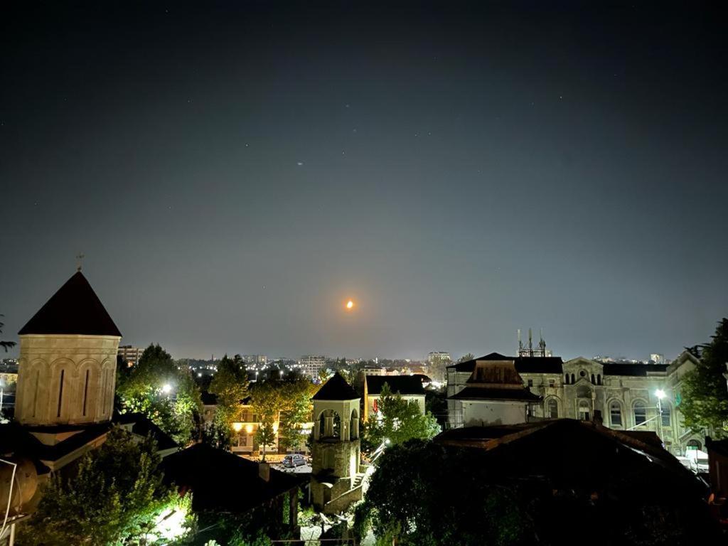 A New Apartment In The King District Kutaisi Esterno foto